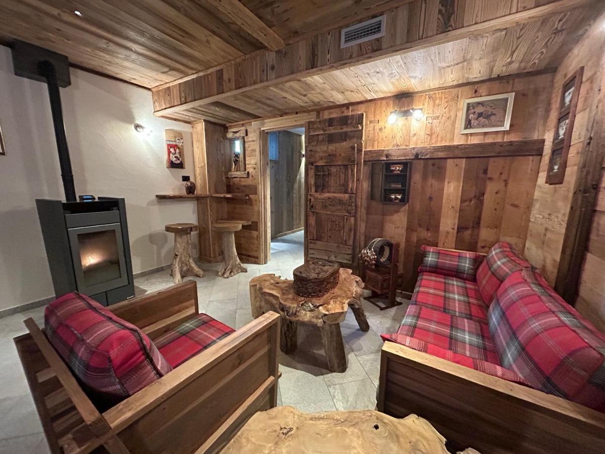Hibou Chambres - กอนเญ ภายนอก รูปภาพ