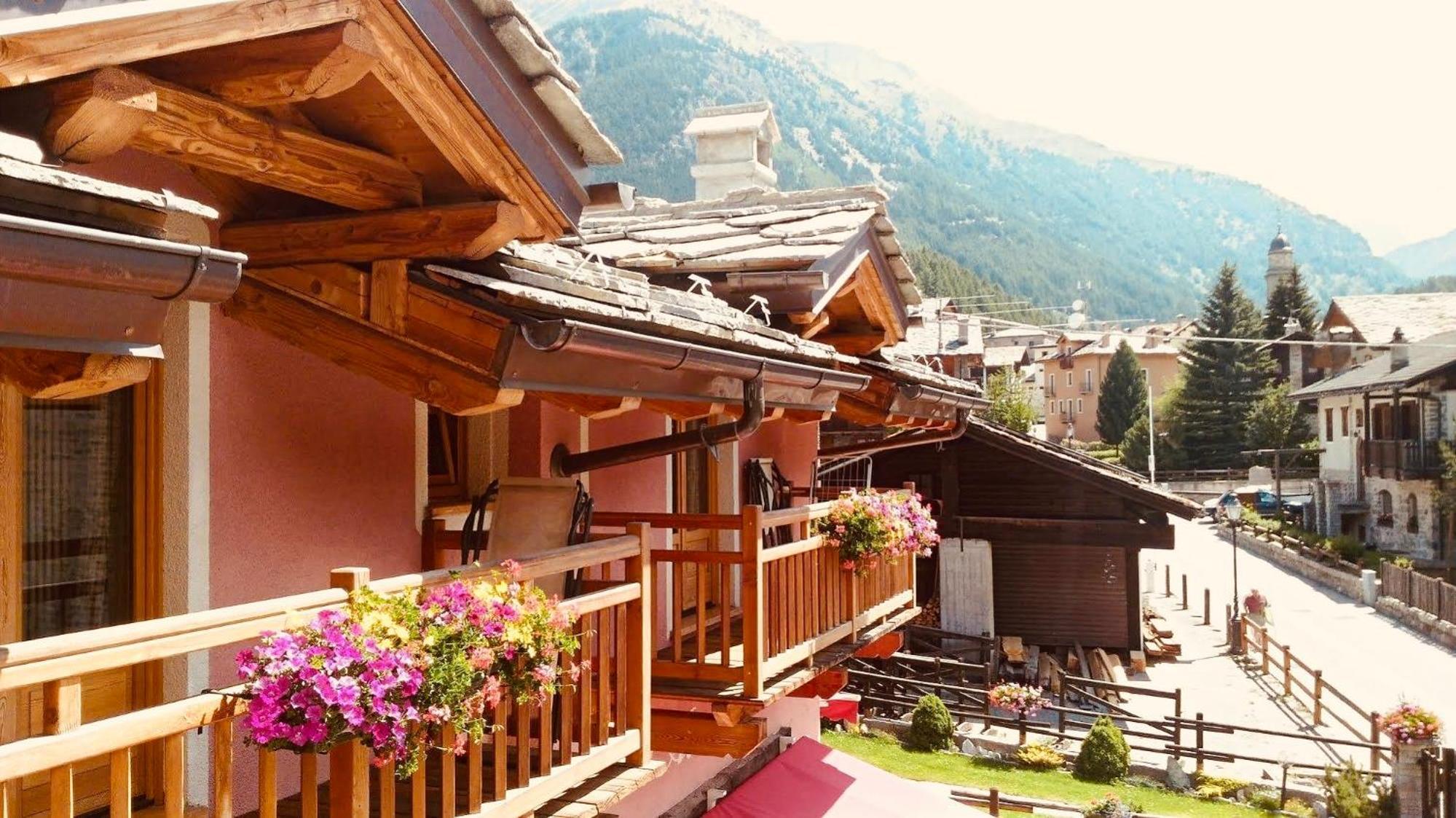Hibou Chambres - กอนเญ ภายนอก รูปภาพ